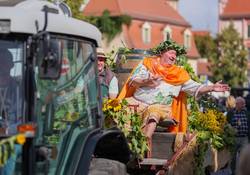 Bacchus grüßt zum Weinfest