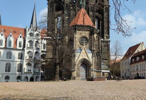 Aus der Stadt   1. BA Barrierefreiheit Domplatz
