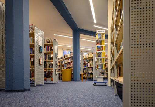 Bibliothek Innen