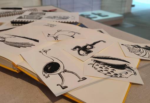 Tierfiguren von Comiczeichner Bart Lefebure in der Ausstellung Up.Date Görnisch