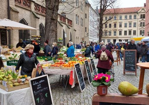 PM 56 2022 Auf dem Grünmarkt wird’s klassisch