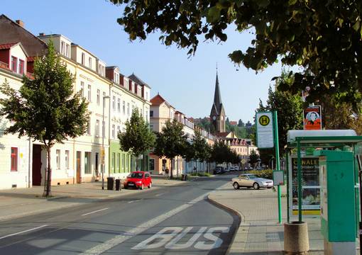 Haltestelle an der Schützestraße im Triebischtal